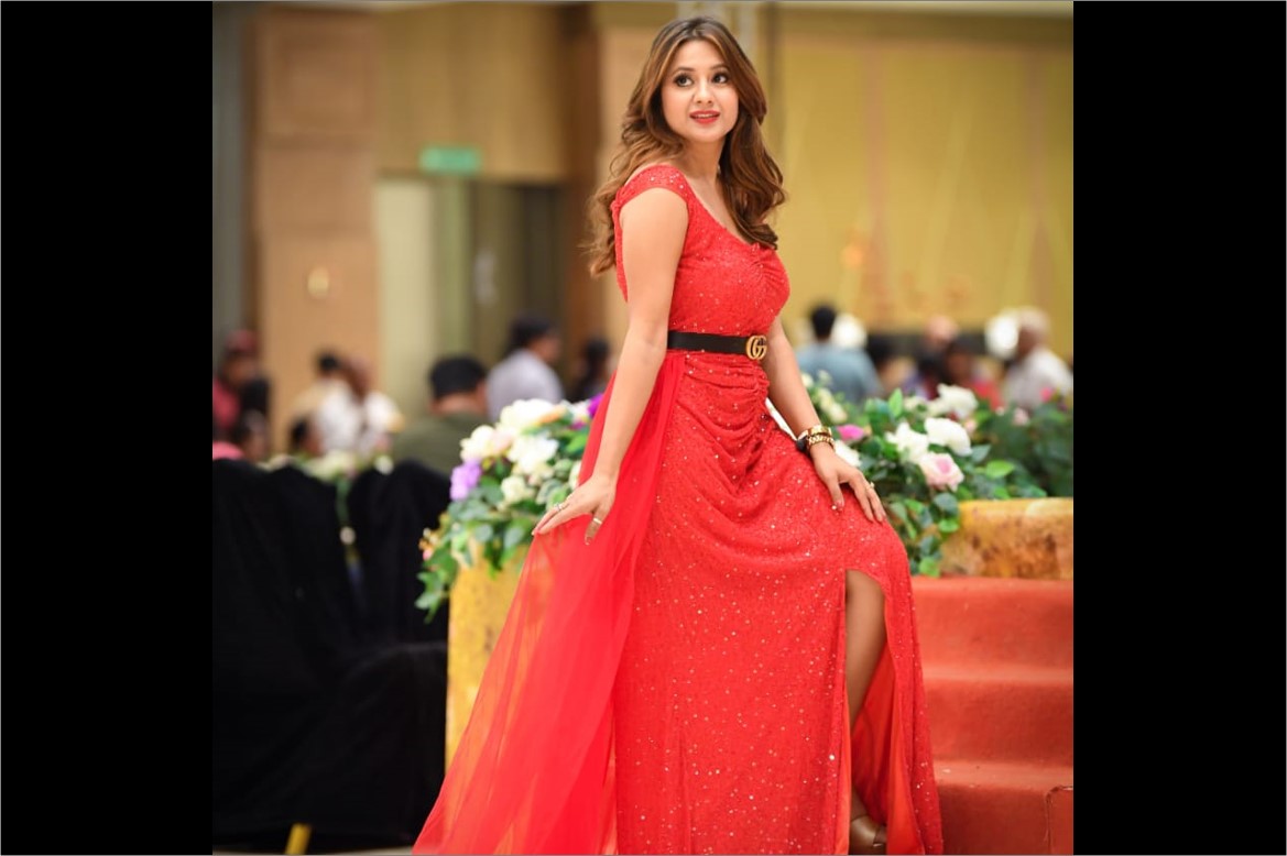 corporate anchor emcee in hyderabad